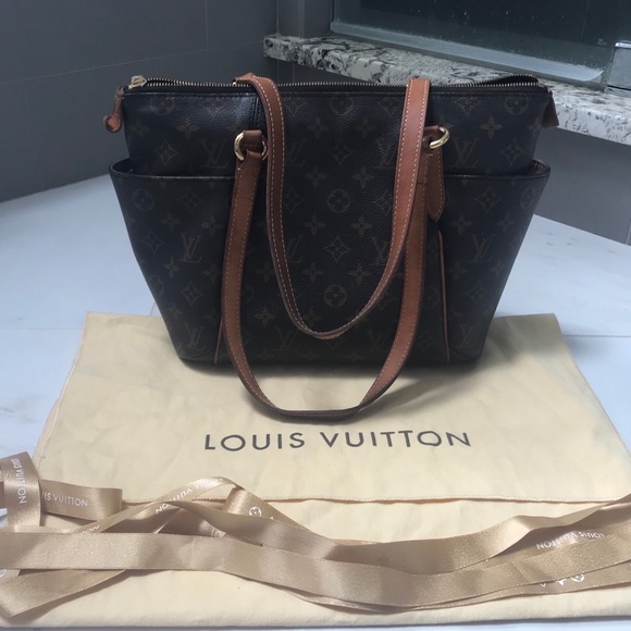 Louis Vuitton Totally PM - Picture 1 of 6